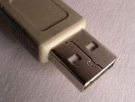 So ändern Sie einen Laptop USB 1.0 Port an einen 2.0-Anschluss